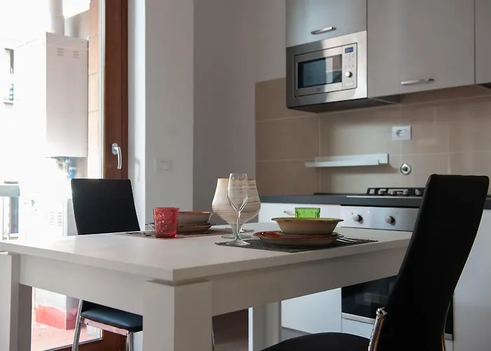 Valle Aurelia Station House One By Dama